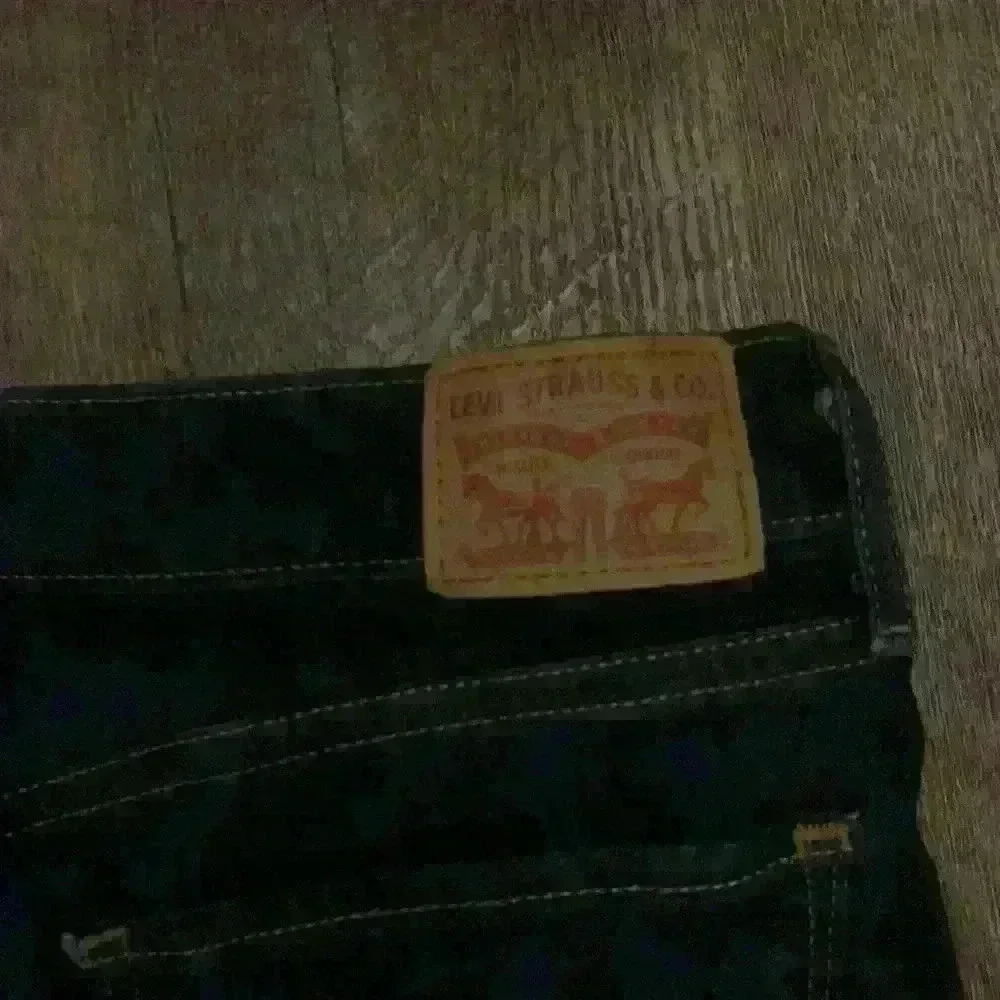 Levi woman’s jeans size 29